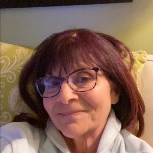 Meet your Posher, Julianne